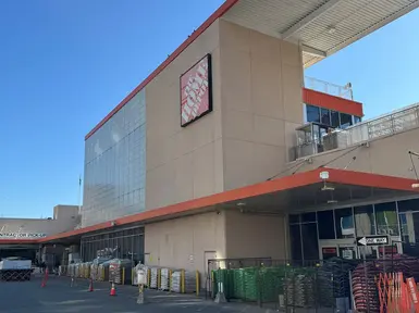 105,196-sq.-ft. single-tenant freestanding property