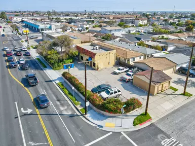 3-unit multifamily property in Lawndale, CA