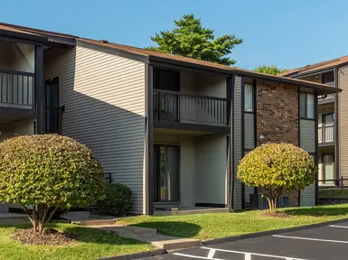 Whisper Hollow, a 315-unit multifamily community in Maryland Heights, Missouri.