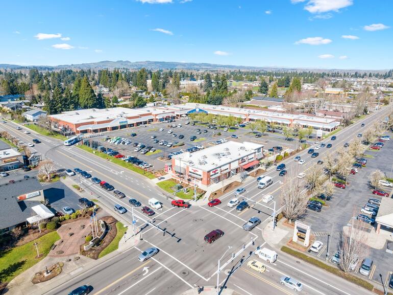 93,964-sq.-ft. shopping center