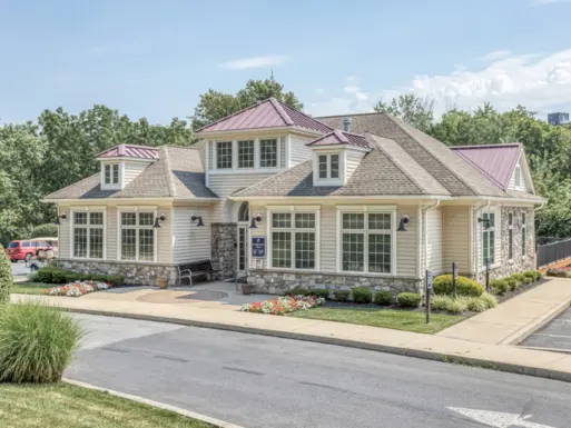 384unitapartmentcommunity